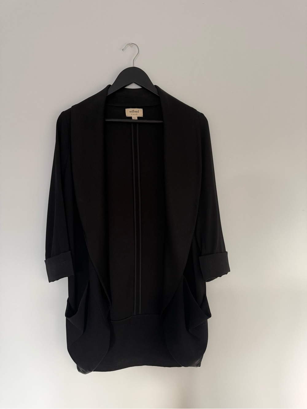 Aritzia Wilfred black crepe blazer size 4